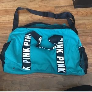 Turquoise gym bag